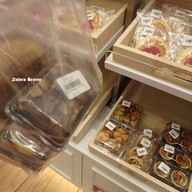บรรยากาศ PonMaree Bakery  โลตัส ประชาชื่น