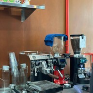 MEDIUM Coffee and Juice อุบลราชธานี