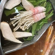 รุ่งโภชนา