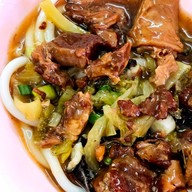 ข้าวมันไก่ ขนมจีนไหหลำ สวนสน โกอ่างโภชนา บางโพ