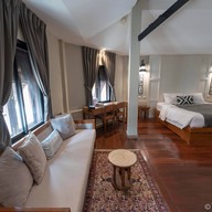 Prince Theatre Heritage Stay