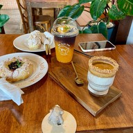 Aob-Sook bread & pastry cafe ช้างม่อย ซอย 3