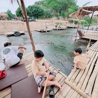 Pai Moon Beach Party -