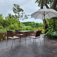 บรรยากาศ ภพ The Riverside Cafe