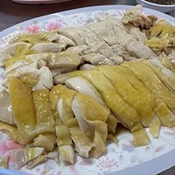 ข้าวมันไก่นายโฮ