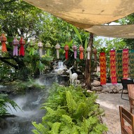 ภูหอมกล้า คาเฟ่