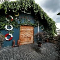 Adamus Cafe by the river