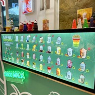 Coco Walk มะพร้าวน้ำหอมล้วนๆ หน้าเซเว่นอ่อนนุช 21