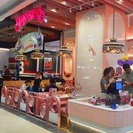 บรรยากาศ Swensen's เซ็นทรัลพัทยาบีช