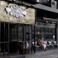 บรรยากาศ Blackbridge Halal Steakhouse & Restaurant -