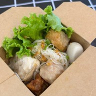 Hakka Noodle House