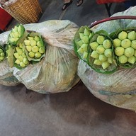 ร้านดอกไม้น้องเกม วัดแก้วเงินทอง 28