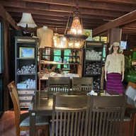 เฮือนลับแล