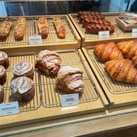 RISE COFFEE มาร์เช่ ทองหล่อ