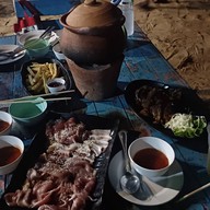 เมนูของร้าน Momo beach barrimlay -