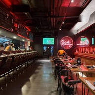 บรรยากาศ Bon Pan Asian Tapas