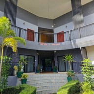 Hillside Boutique Hotel