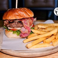 เมนูของร้าน The Fat Cow Bang Wa