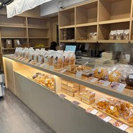 Shirokumaya Bakery ทองหล่อ