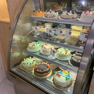 PonMaree Bakery ประดู่