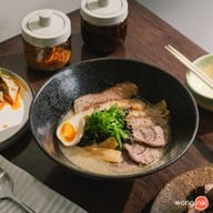 MAO Ramen(ข้าวหน้าเนื้อ เกี๊ยวซ่า ไก่คาราอาเกะ) Mao