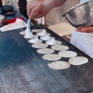 วาสนาขนมไทย ซอยอารีย์ 1