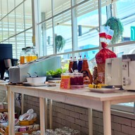 บ้านธนาบูทิค