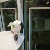 บรรยากาศ April's Brasseries -