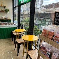 Juice & More Times Square Building Mall Asoke