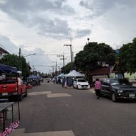 บรรยากาศ ถนนคนเดินผ้าคราม