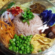 เกี๊ยวหมูเด้ง