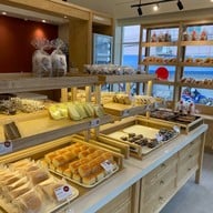 PonMaree Bakery ประดู่