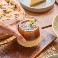 เมนูของร้าน U and ME 6395 Restaurant & Cafe -