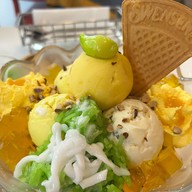 เมนูของร้าน Swensen's โลตัสระนอง