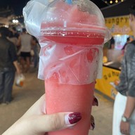 น้ำผลไม้ปั่น ตลาดเซฟวันโก