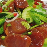 ราดหน้าผัดซีอิ้วอิ่มคุ้ม นราวดี
