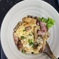 หลีเฮง คั่วไก่ เสาชิงช้า ถ.กัลปพฤกษ์