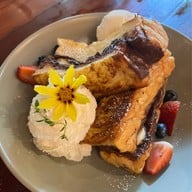 สามใบเถา