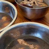 ปลายข้าว ปากทางเข้าวัดลาดปลาดุก