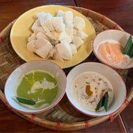 สามใบเถา