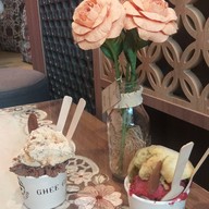GHEE GELATO HOUSE ท่าเตียน