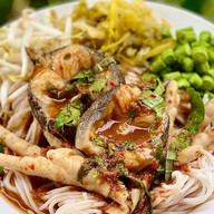 ขนมจีนแกงป่าป้ากอบ(หัวทุ่ง) - โพรงมะเดื่อ