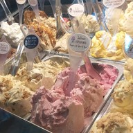 GHEE GELATO HOUSE ท่าเตียน