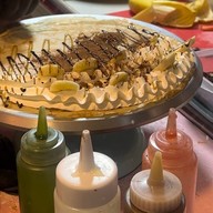 เครปเย็นโคตรไส้ ซอย4ตลาดอินดี้ปิ่นเกล้า ตลาดอินดี้ปิ่นเกล้า ซอย4กลางซอย