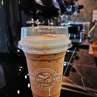 ออน เดอะ เวย์ คาเฟ่ เชียงใหม่ สาขาพระบาท ลำปาง