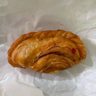 Coffee & Curry Puffs - ศรีนครินทร์ ศรีนครินทร์