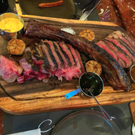 เมนูของร้าน Cocotte Farm Roast & Winery พร้อมพงษ์