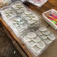 อาหารตามสั่ง คน “ คุก ” ข้าว อาหารตามสั่ง คน “ คุก ” ข้าว