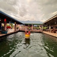 ยายตุ๊ซีฟู๊ด จันทบุรี