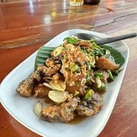 เมนูของร้าน ยายตุ๊ซีฟู๊ด จันทบุรี